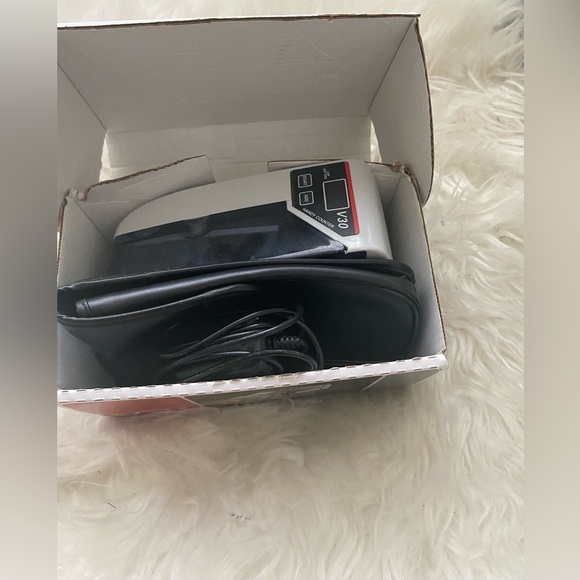 Portable Money Counter - Picture 5 of 7